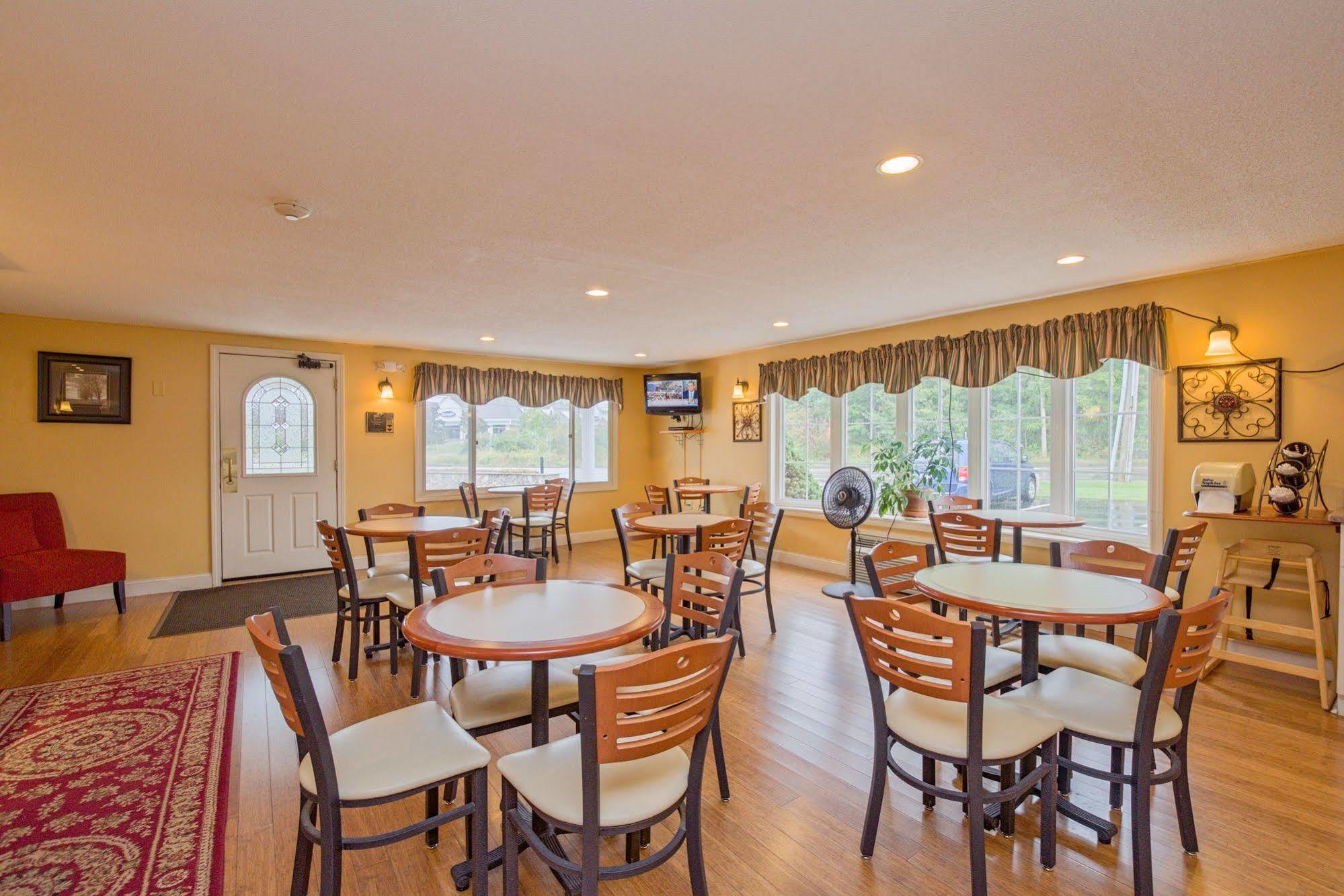 Coachman Inn Kittery Extérieur photo